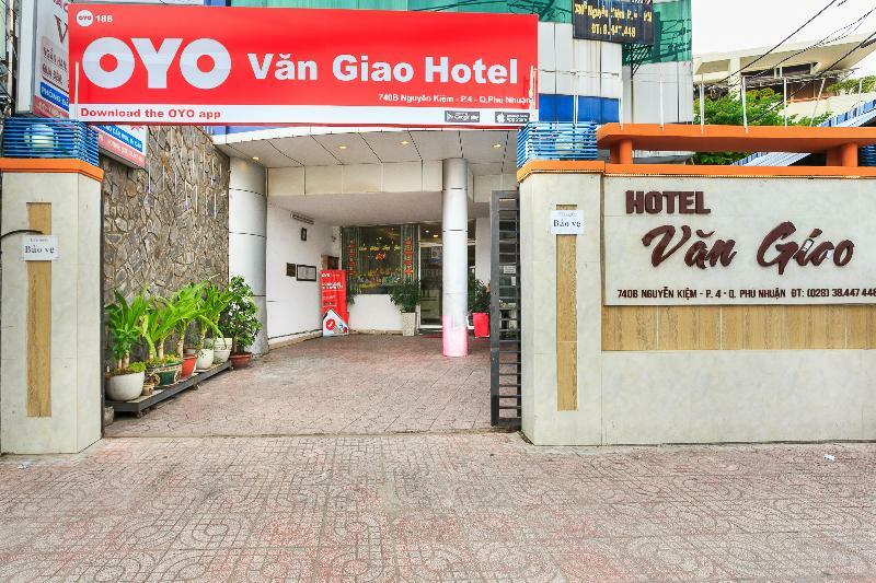 Van Giao Hotel Хошимин Экстерьер фото